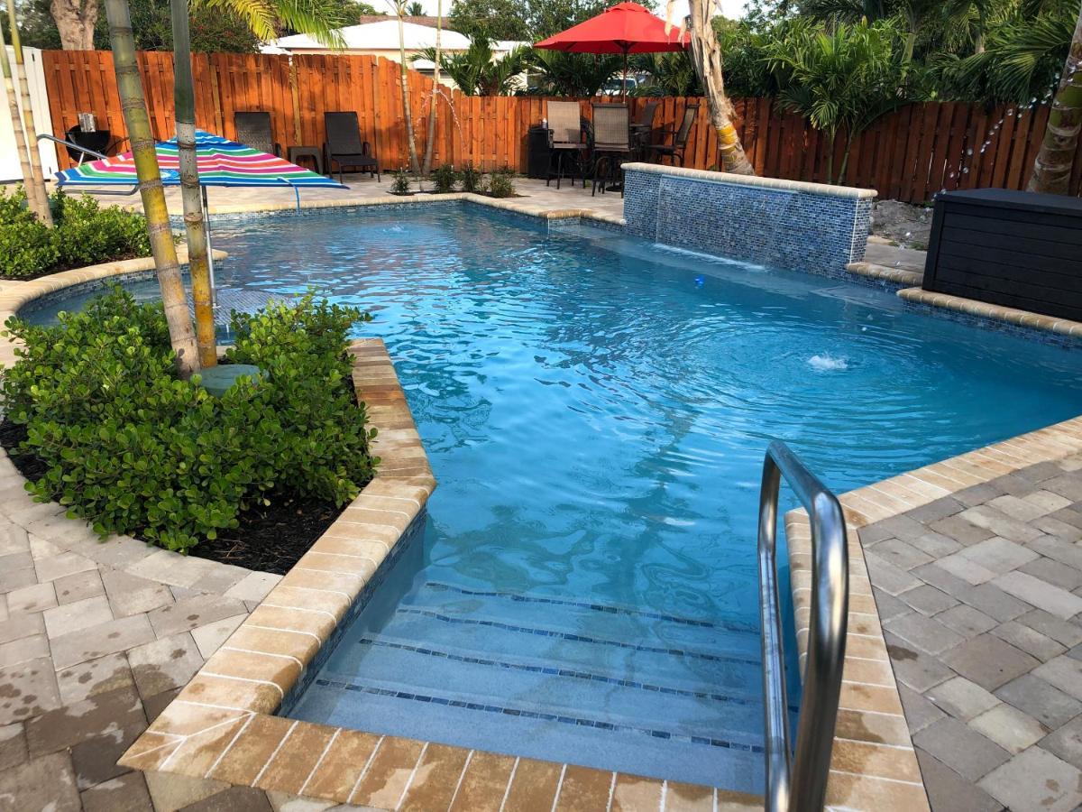 Billy'S Resort- Men Only - Solo Hombres Wilton Manors Εξωτερικό φωτογραφία