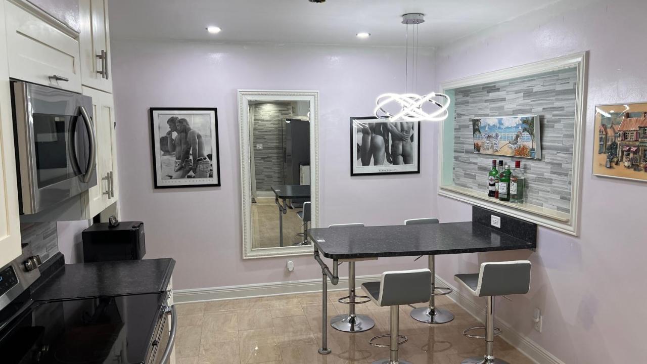 Billy'S Resort- Men Only - Solo Hombres Wilton Manors Εξωτερικό φωτογραφία