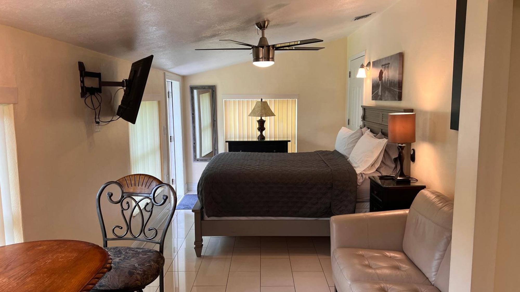 Billy'S Resort- Men Only - Solo Hombres Wilton Manors Εξωτερικό φωτογραφία